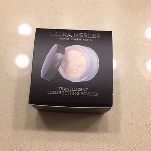 Laura Mercier translucent loose setting powder NEW